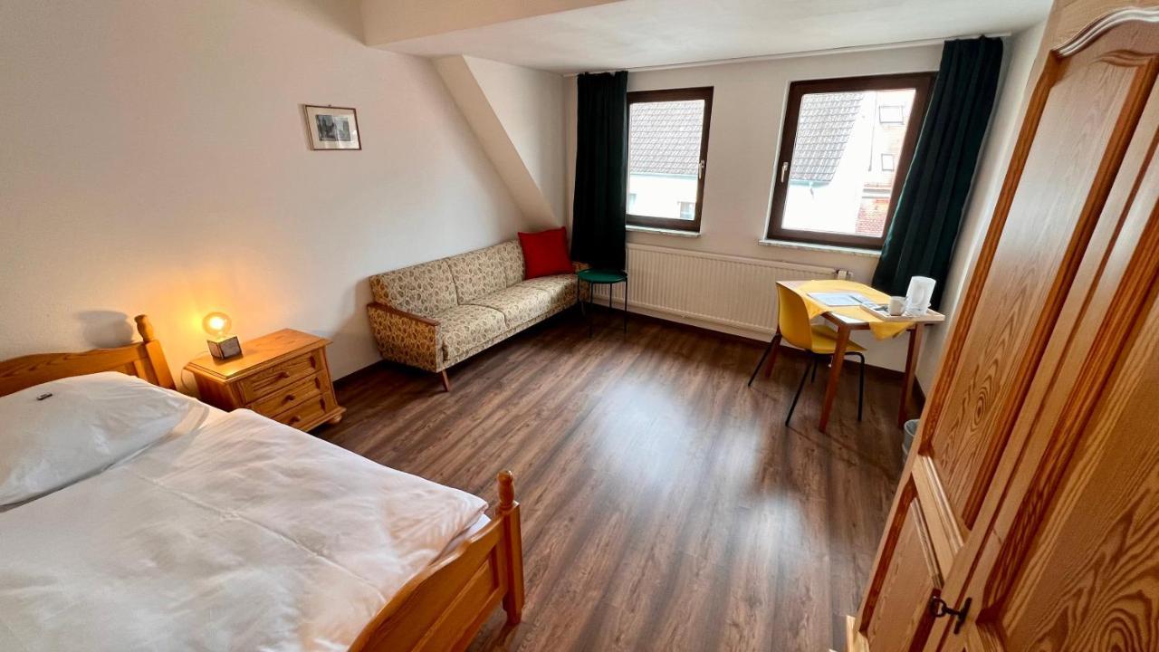 Hotel Sonne Wassertruedingen Экстерьер фото